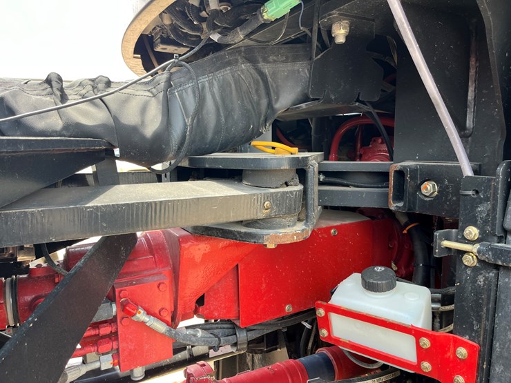 2023-versatile-430-image-9