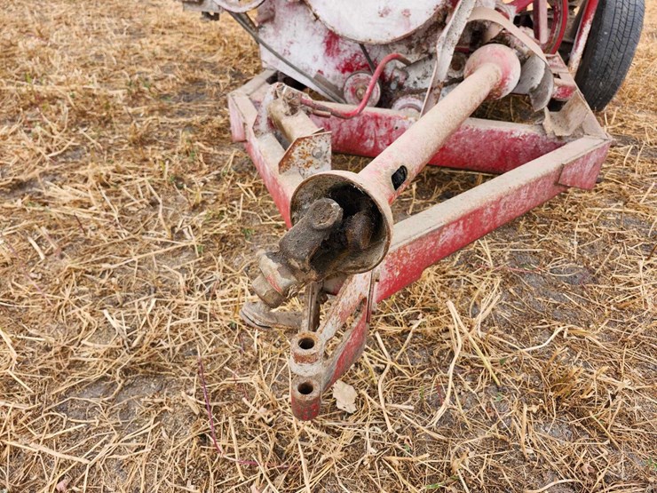 new-holland-350-image-12