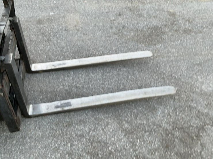 #218-•-cat-c50001-forklift-image-28