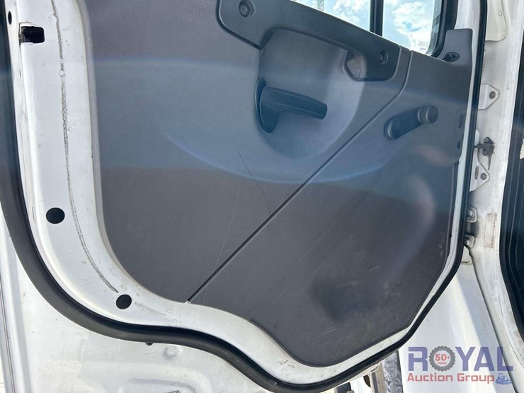 2016-freightliner-m2-106-altec-am50-50ft.-bucket-truck-image-9