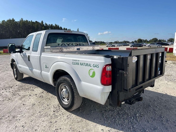 2014-ford-f250-image-4