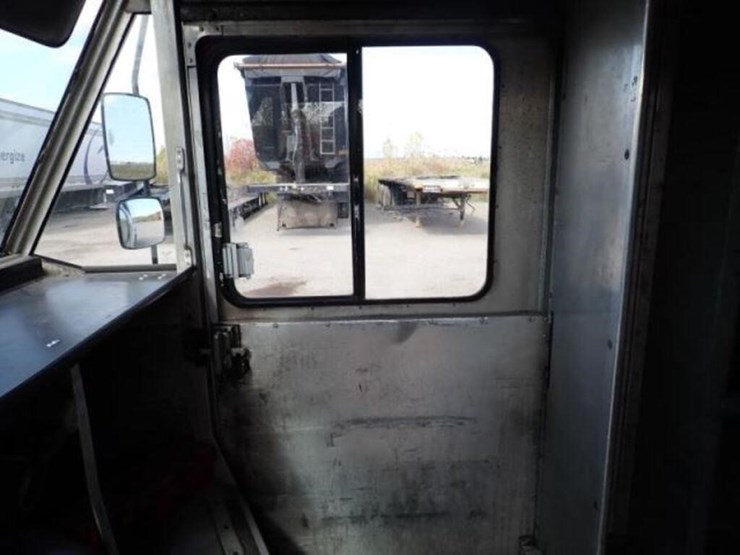 2005-international-1652-image-19