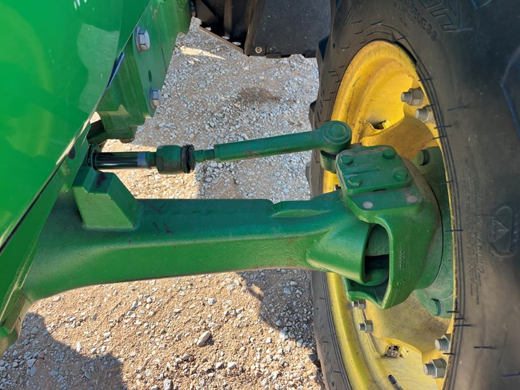 2017-john-deere-5100e-image-3