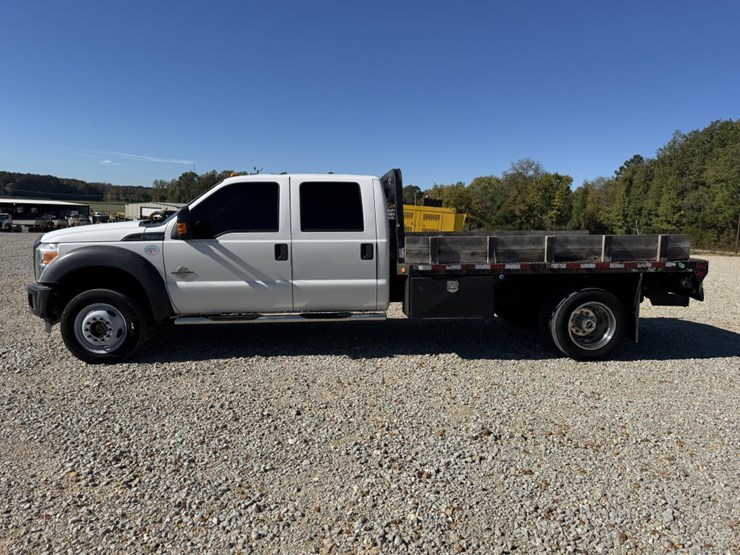 2012-ford-f550-image-2