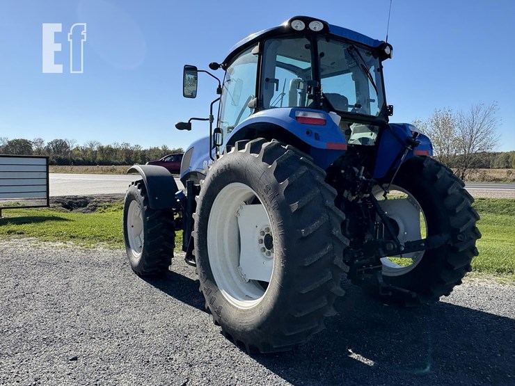 2016-new-holland-ts6.120-image-42