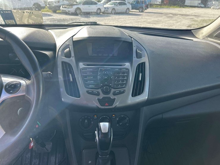 2014-ford-transit-connect-image-14