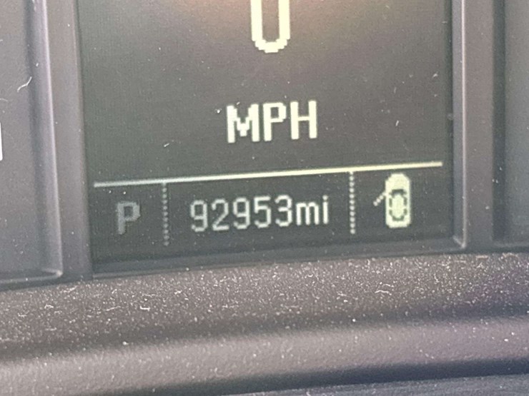 2016-chevrolet-tahoe-image-6