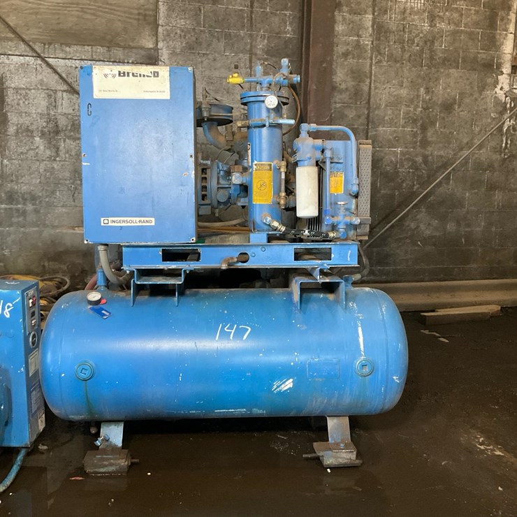 #147 • Ingersoll Rand Air Compressor