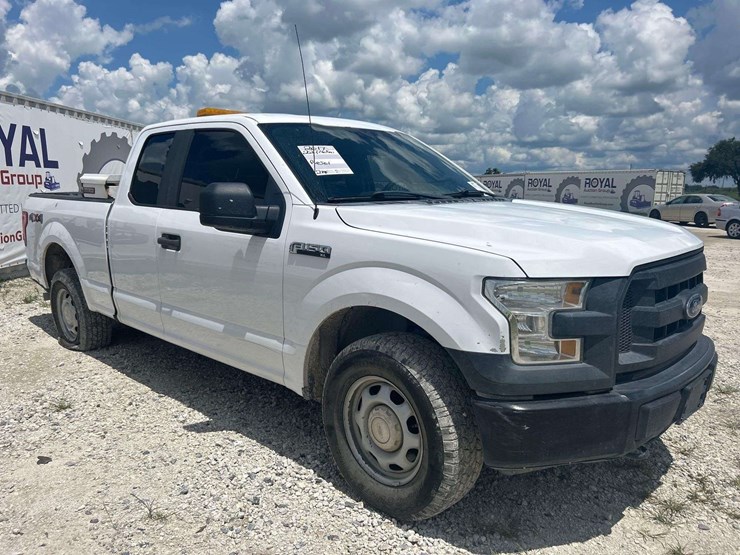 2017-ford-f150-image-2