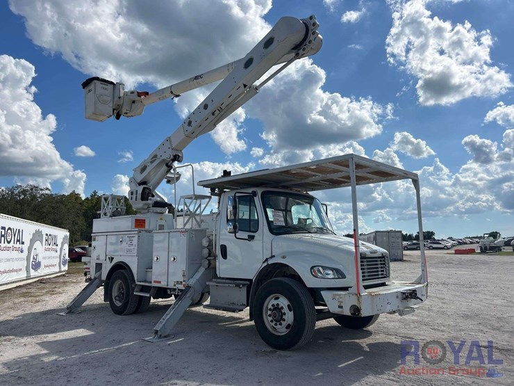 2016-freightliner-m2-106-altec-am50-50ft.-insulated-material-handling-bucket-truck-image-2