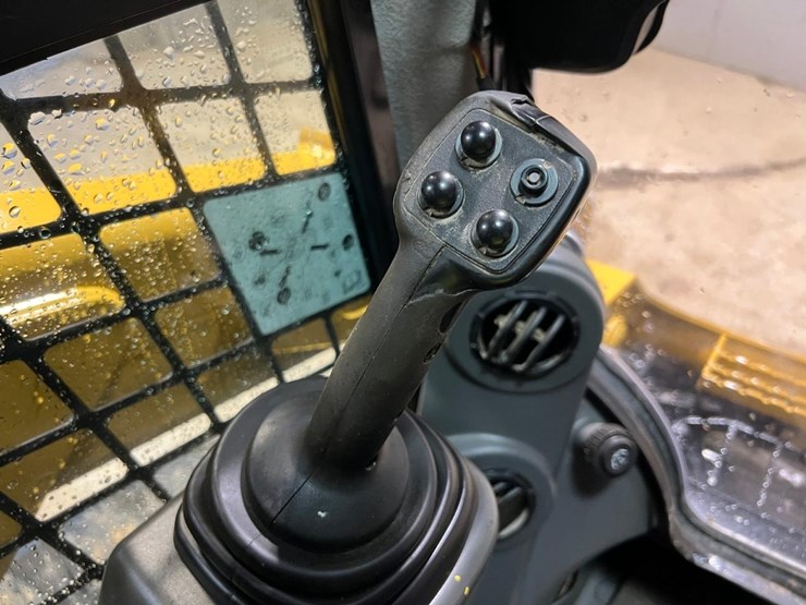 caterpillar-279d-image-27