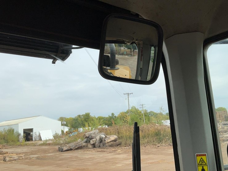 2013-caterpillar-924k-image-22