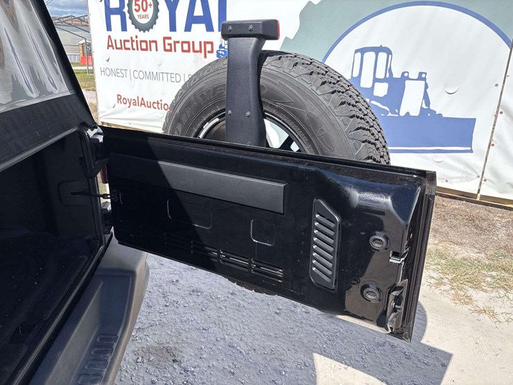 2016-jeep-wrangler-image-23