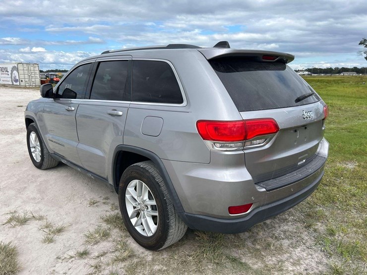 2017-jeep-grand-cherokee-image-4