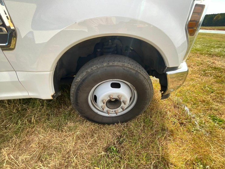 2009-ford-f350-xl-image-18