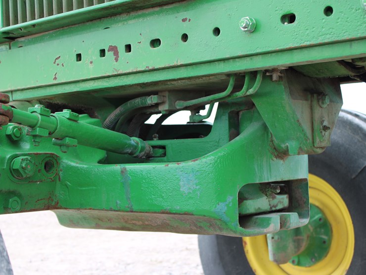 john-deere-4520-image-29