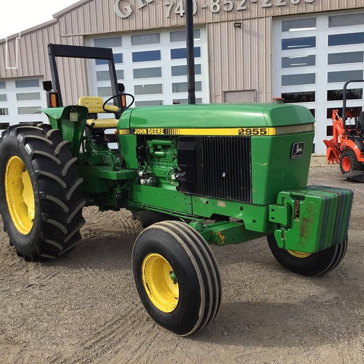 1989 JOHN DEERE 2955