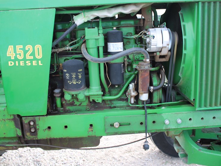 john-deere-4520-image-69
