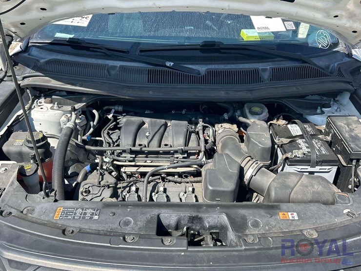 2017-ford-explorer-image-7