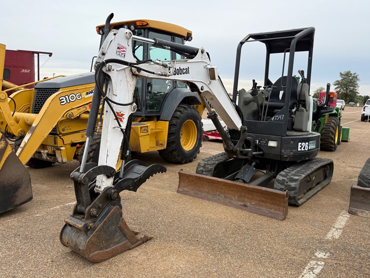 2018-bobcat-e26-image-1