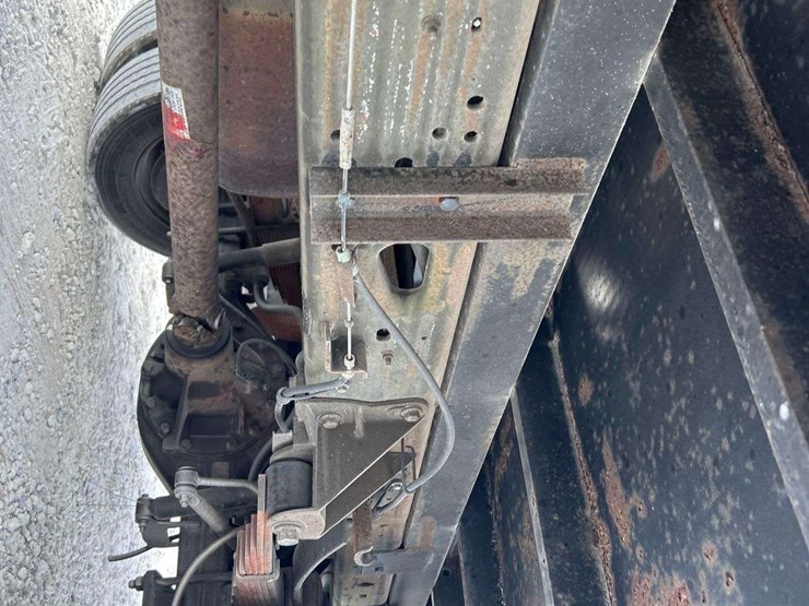 2007-ford-f550-image-17