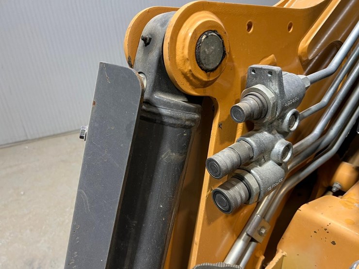 2021-case-tv620b-image-12