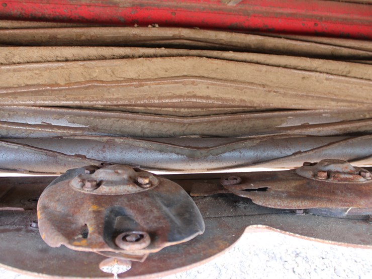 #2065-•-#2065---mf-hesston-wr-9770-swather-image-46