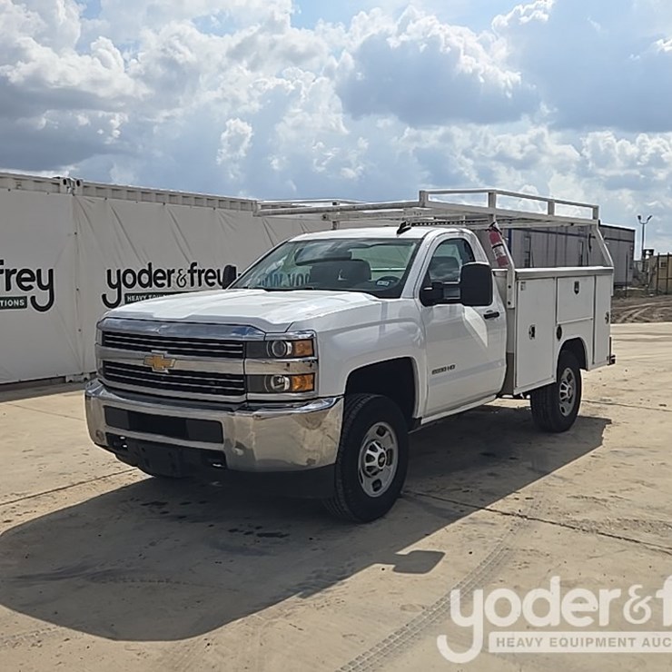 2016 CHEVROLET SILVERADO