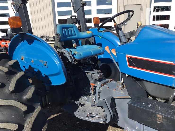 1995-ford-3930-image-10