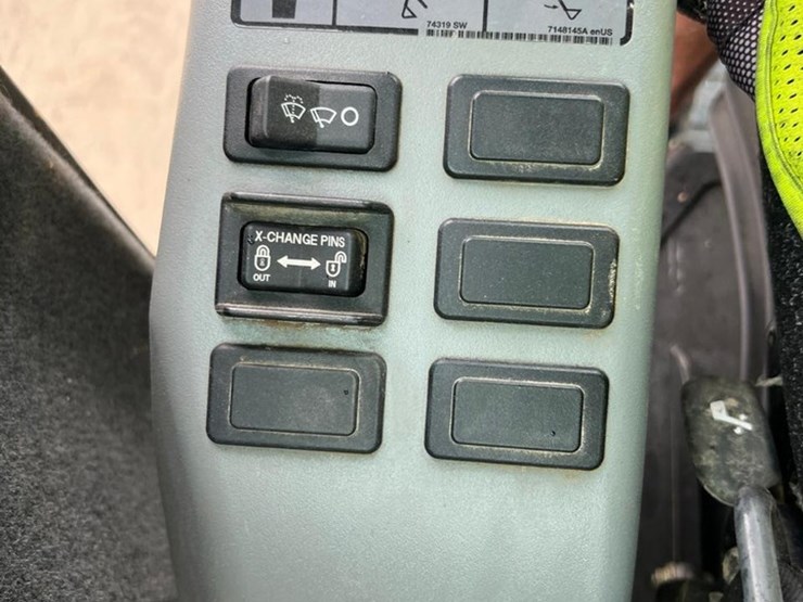 2015-bobcat-e50-image-31