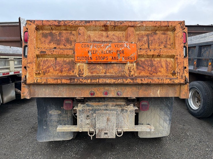 2004-ford-f650-image-5