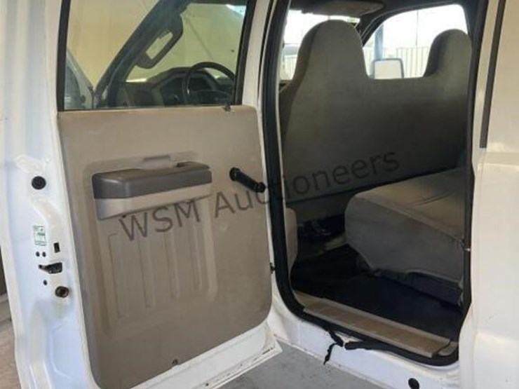 2008-ford-f250-image-26