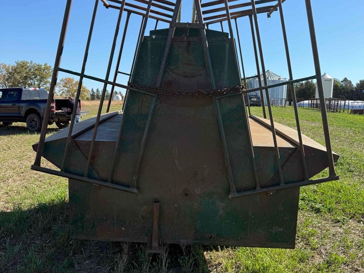 verns-creep-feeder-image-6