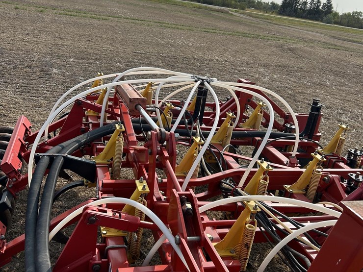 2008-bourgault-5710-59-image-65