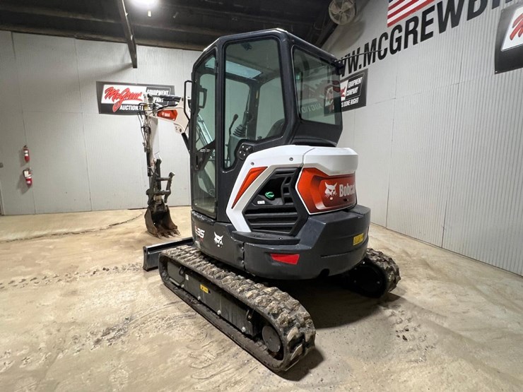 2024-bobcat-e35-image-3