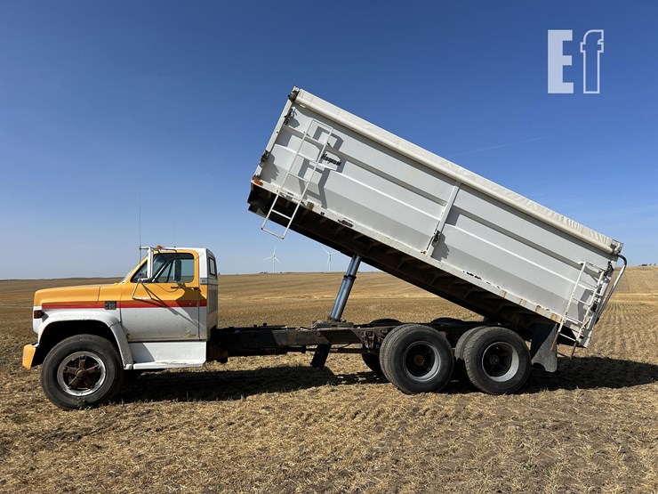 1974-chevrolet-c65-image-45