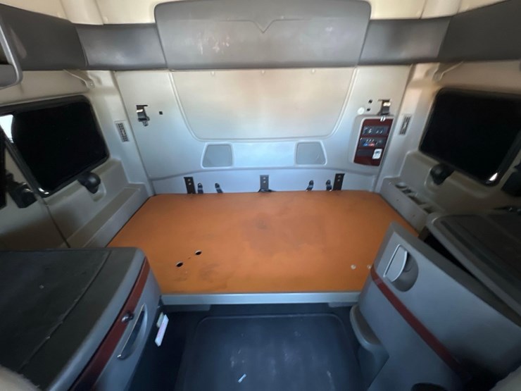 2015-international-lonestar-image-43