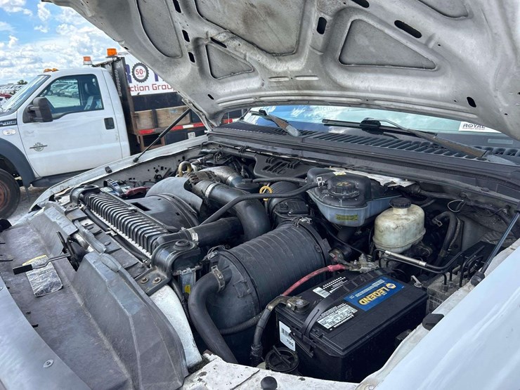 2007-ford-f550-image-7