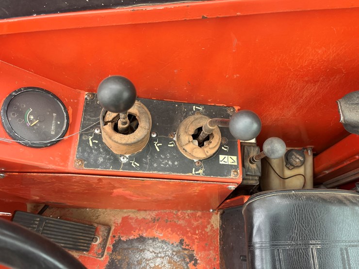 2006-sky-trak-10042-image-11