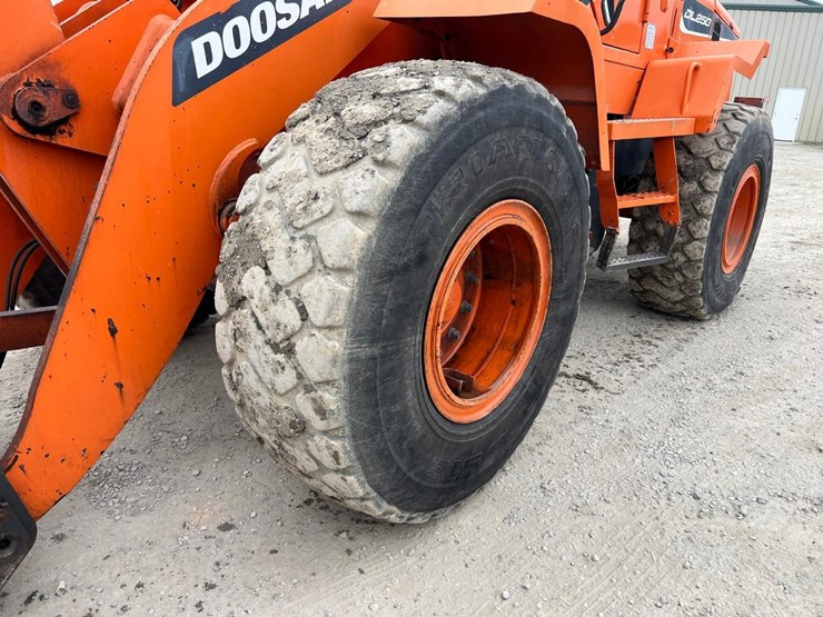 doosan-dl250-5-image-14