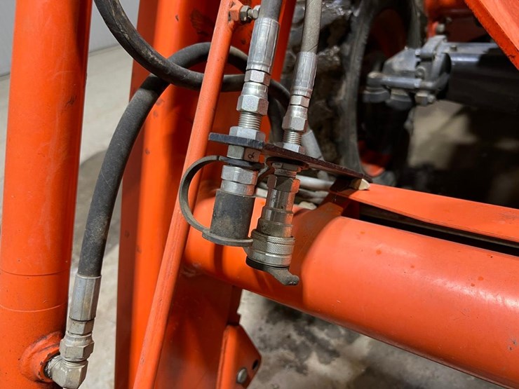 kubota-la514-image-11