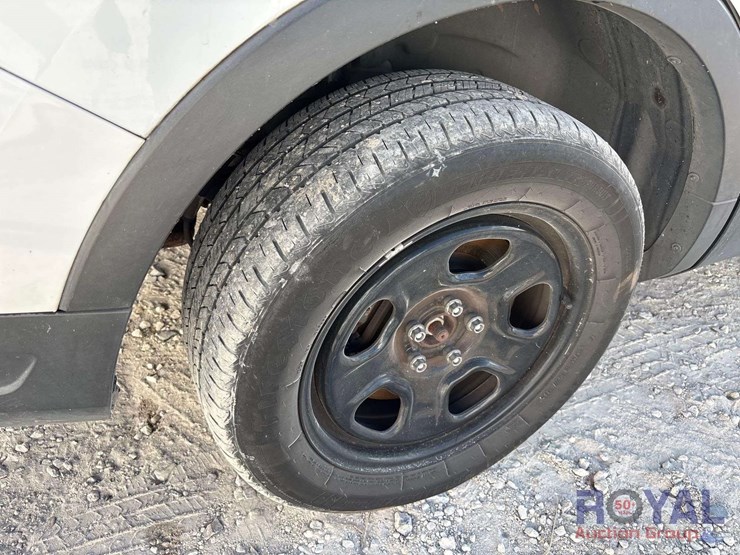 2018-ford-explorer-image-25