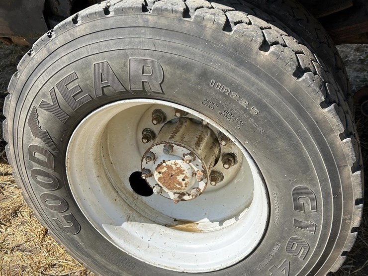 1994-gmc-topkick-c7500-image-15