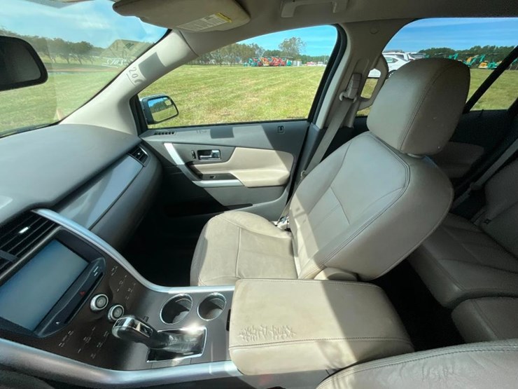 2012-ford-edge-sel-image-15