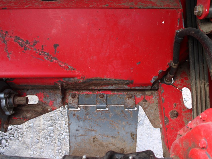 #2065-•-#2065---mf-hesston-wr-9770-swather-image-42