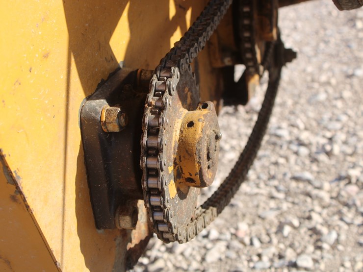 haybuster-h1000-image-37