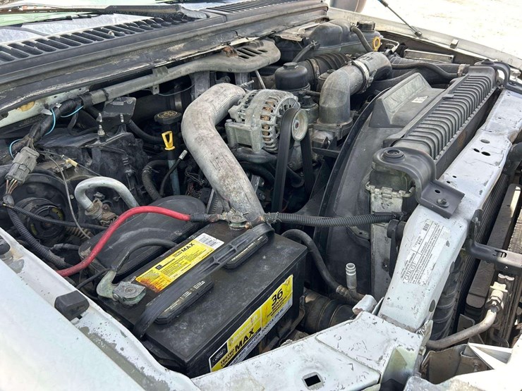 2006-ford-f550-image-9