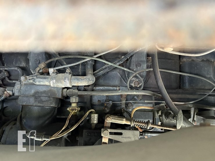 1983-am-general-m923-image-14