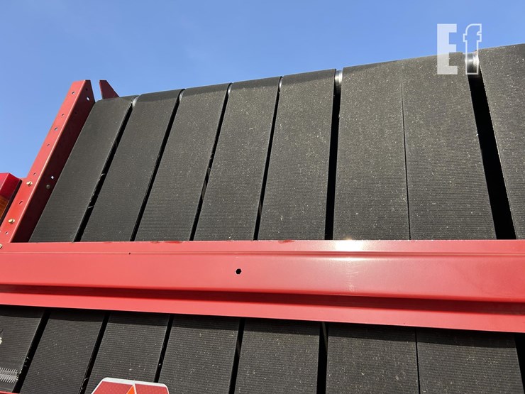 2008-new-holland-br7090-image-34