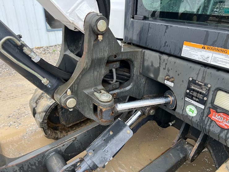 2015-bobcat-e50-image-13